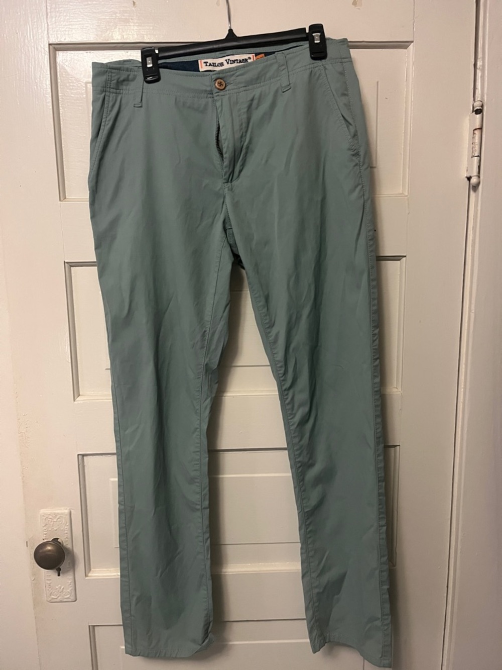 Tailor Vintage Men’s Chinos in Light Sage